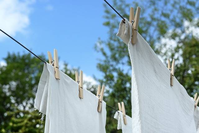 阳性用过的衣物、毛巾、被褥等纺织品如何消毒？阳性康复后用过的衣服被褥还能要吗？